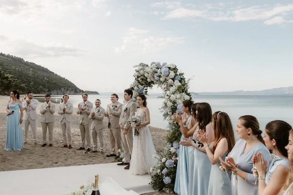 Сватбен водещ и DJ за вашата сватба. Alegria Wedding.
