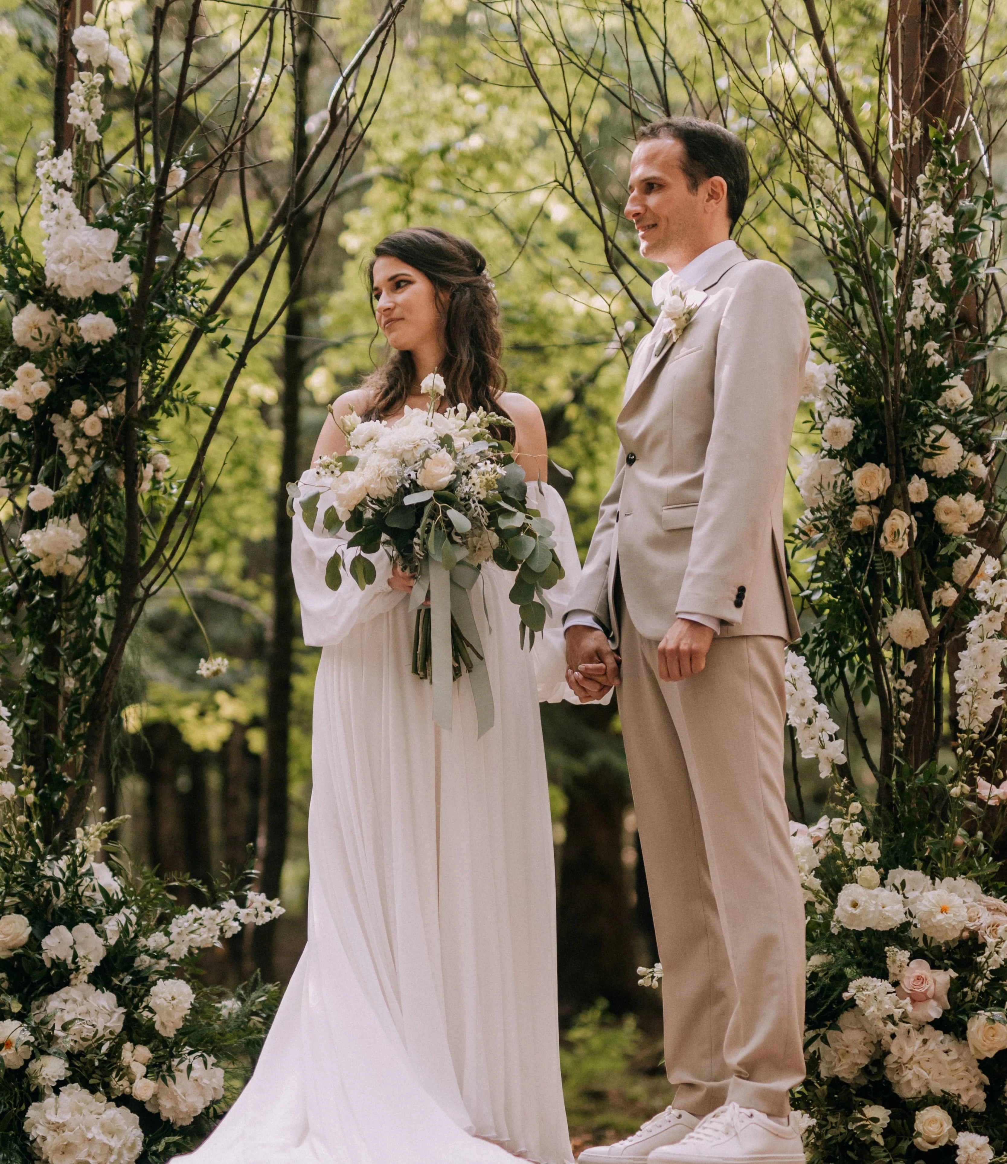 53683333353853680-wedding00505-1-17150770201377.jpg
