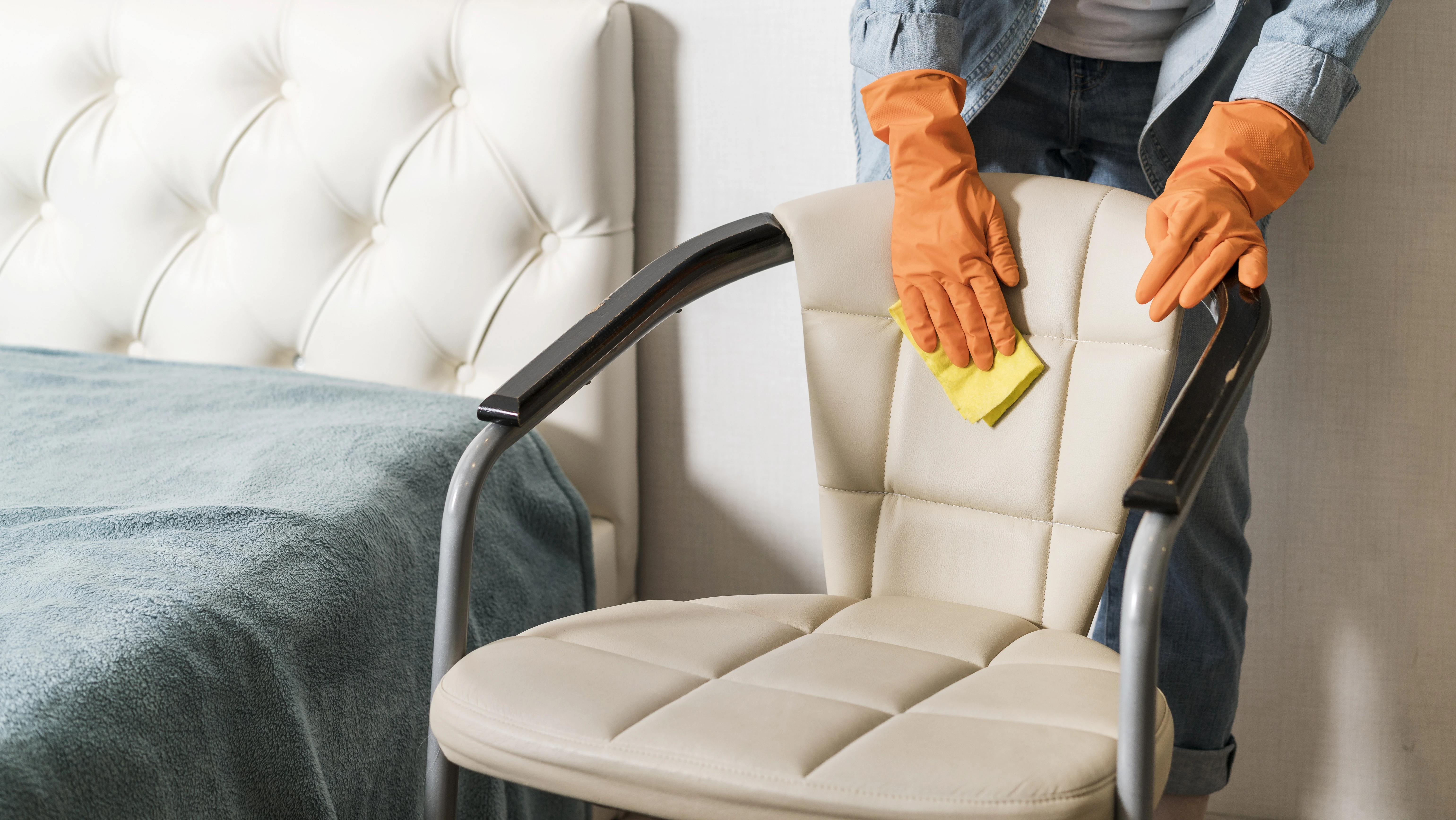 275-front-view-woman-cleaning-chair-16925560712275.jpg