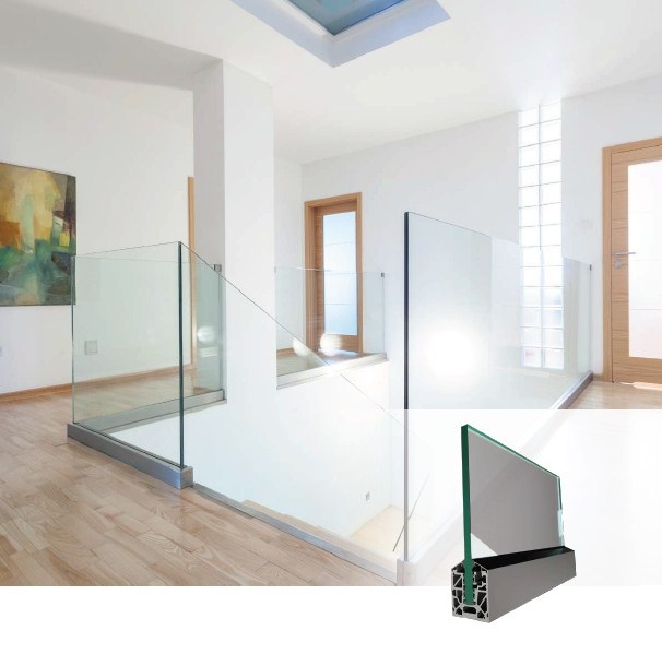 Стъклен парапет с 8+1+8 ламинирано стъкло 1383-rb90.jpg