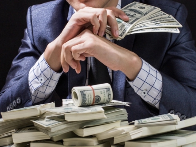 "Станете рано, работете до късно и открийте нефт" - мъдри мисли за парите и мястото им в живота