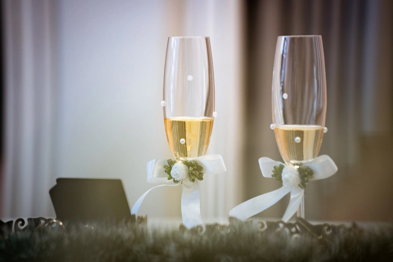 Сватбени чаши снимка Сватбени чаши снимка - сватбен фотограф