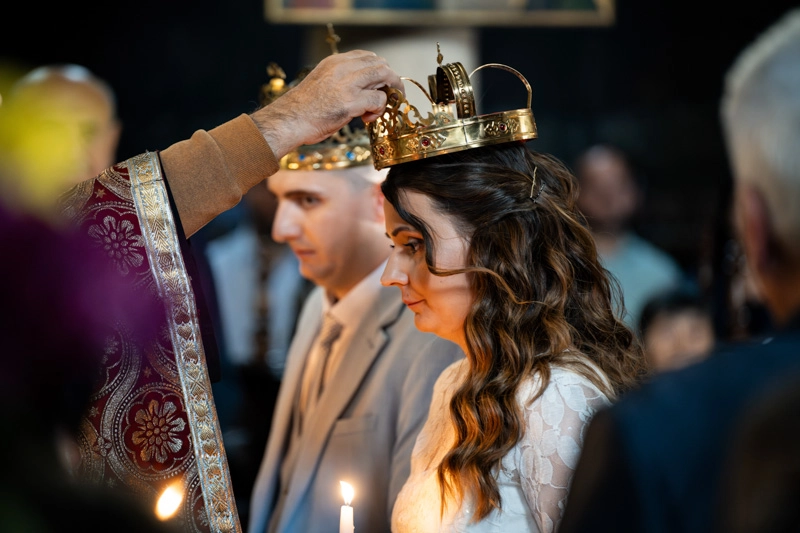 Сватбена фотосесия в църквата Сватбена фотосесия в църквата - сватбена фотография от Бето Бахов