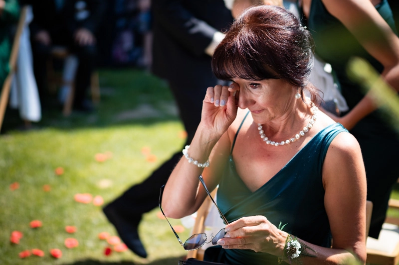 Майката на младоженеца се разплаква Майката на младоженеца се разплаква - Бето Бахов фотограф