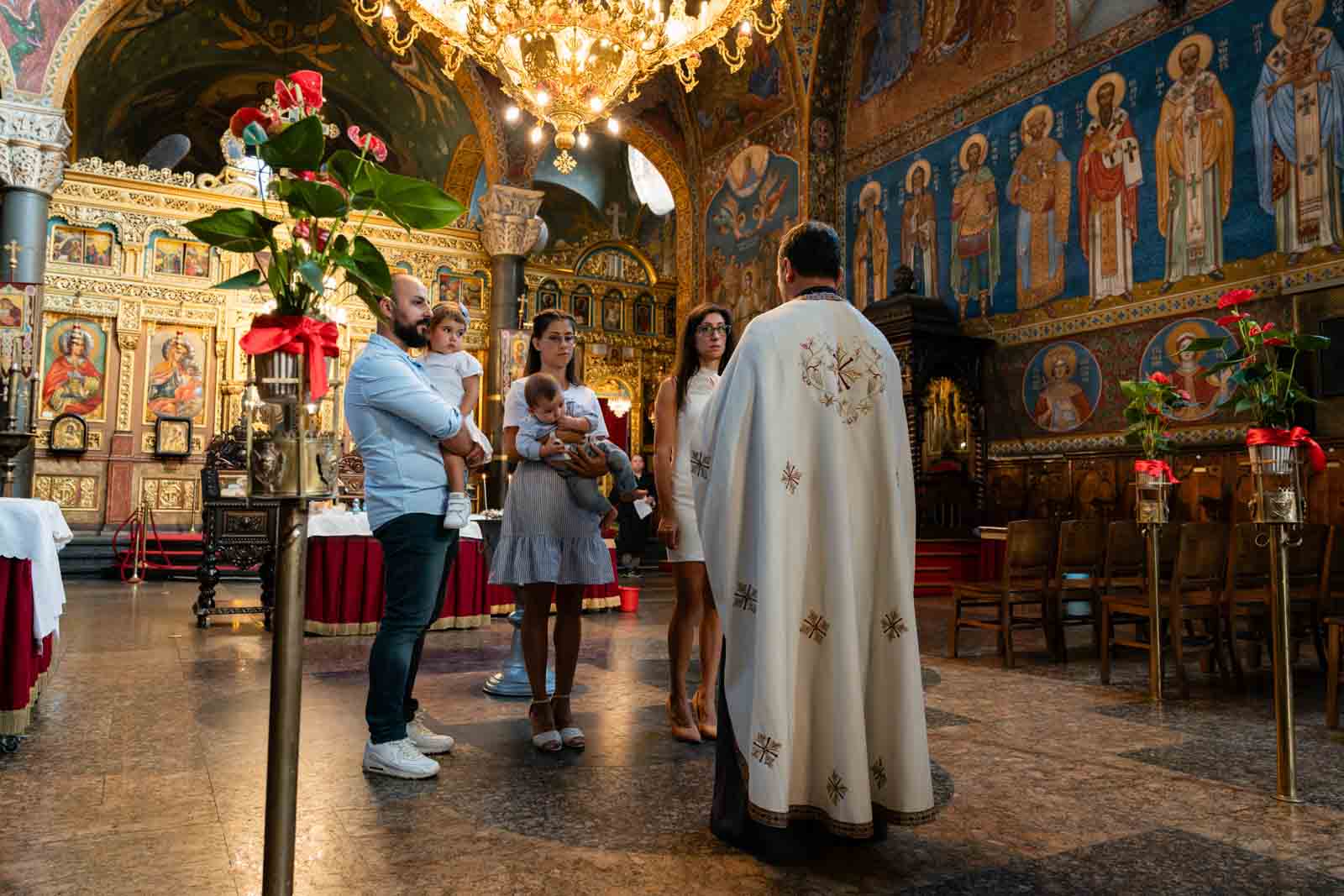 Фото заснемане на кръщене в църква - Бето Бахов Студио