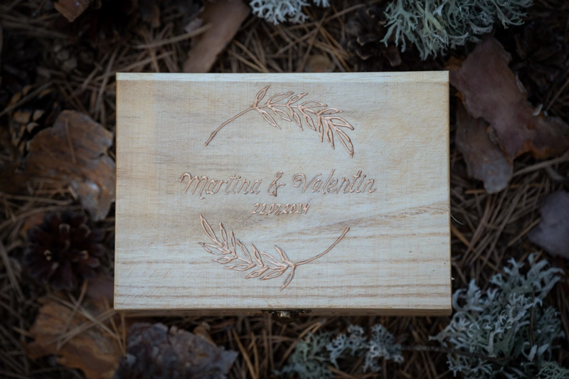 Персонализирана кутия за сватбени снимки Персонализирана кутия за сватбени снимки - Бето Бахов Студио