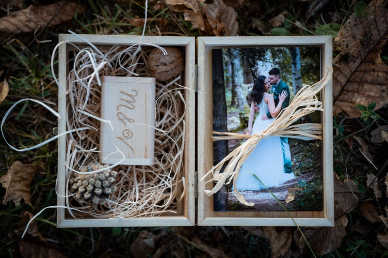 Сватбена кутия за снимки Сватбена кутия за снимки - Бето Бахов Студио