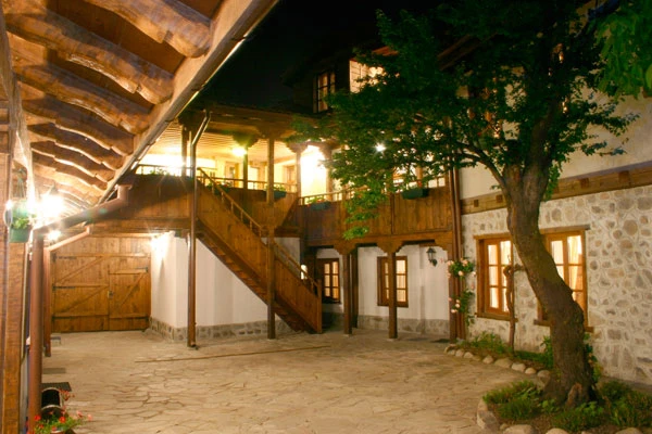611-chalet-sophia-3-17157628035475.jpg