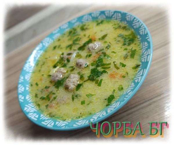 Супа топчета – класическа българска рецепта за вкусен и засищащ обяд