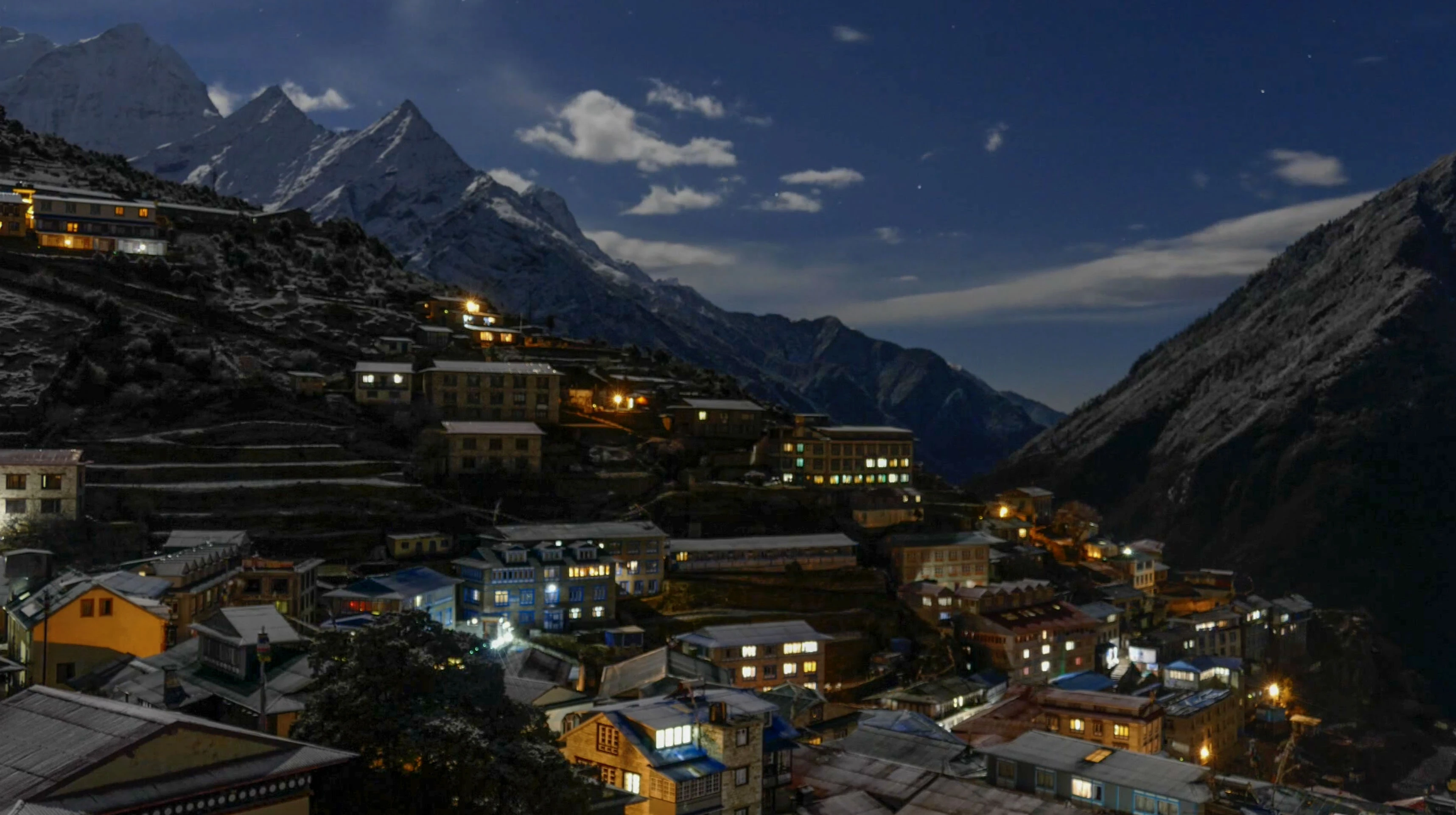 83-namche-17061125440015.jpg