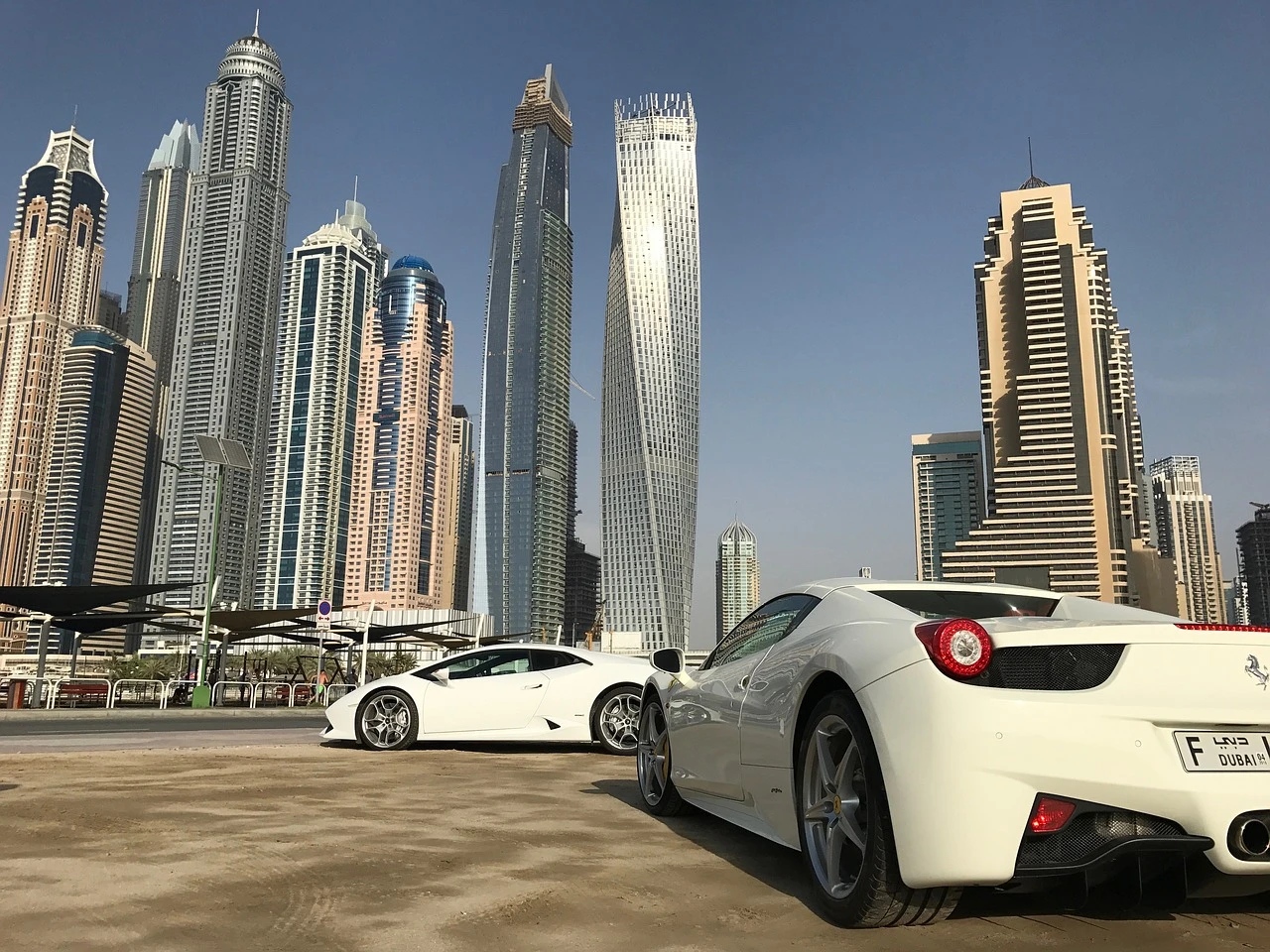 1167-dubai-marina-23553461280-17221476855865.jpg