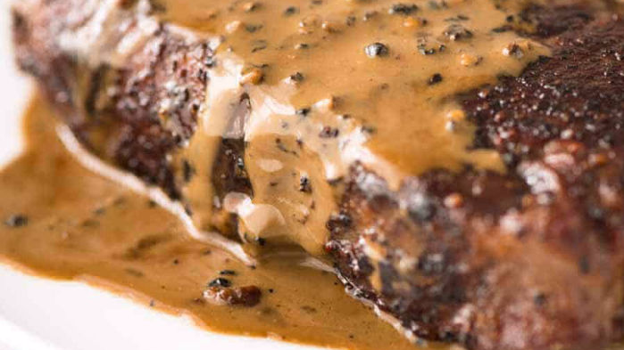 1394-steak-with-creamy-peppercorn-sauce-5-700x980-15765039164755.jpg