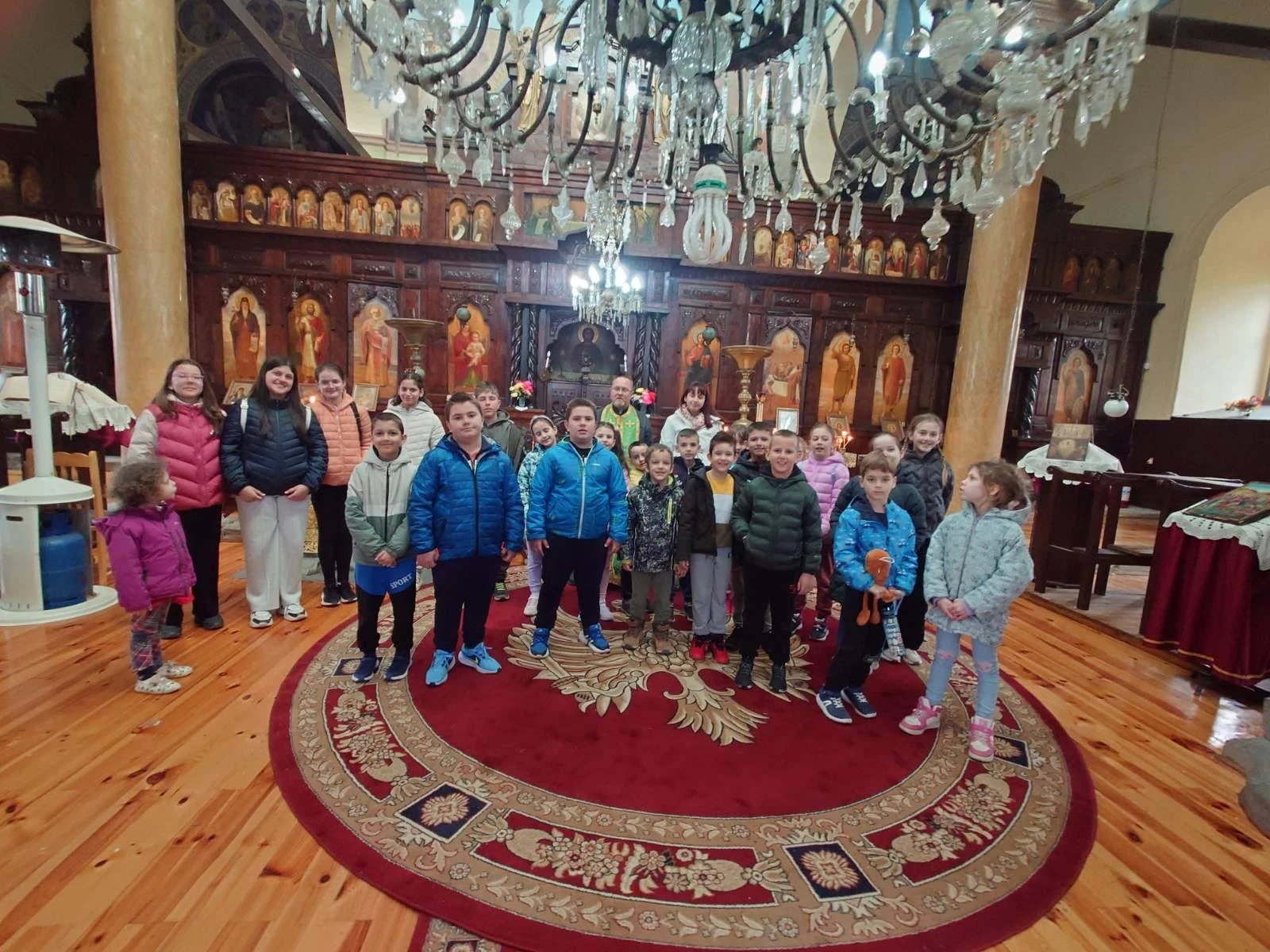 Дни на художествените занаяти в град Елена с децата на ЦПЛР