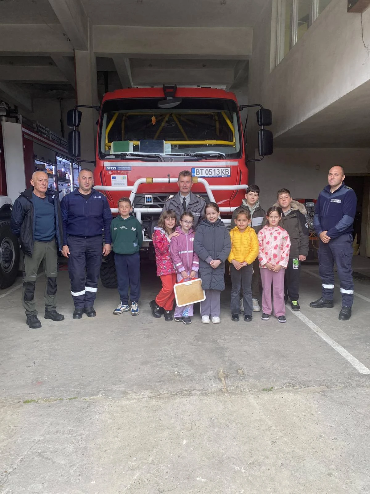 Участие в международен конкурс " С очите си видях бедата"  и посещение на пожарната в град Елена