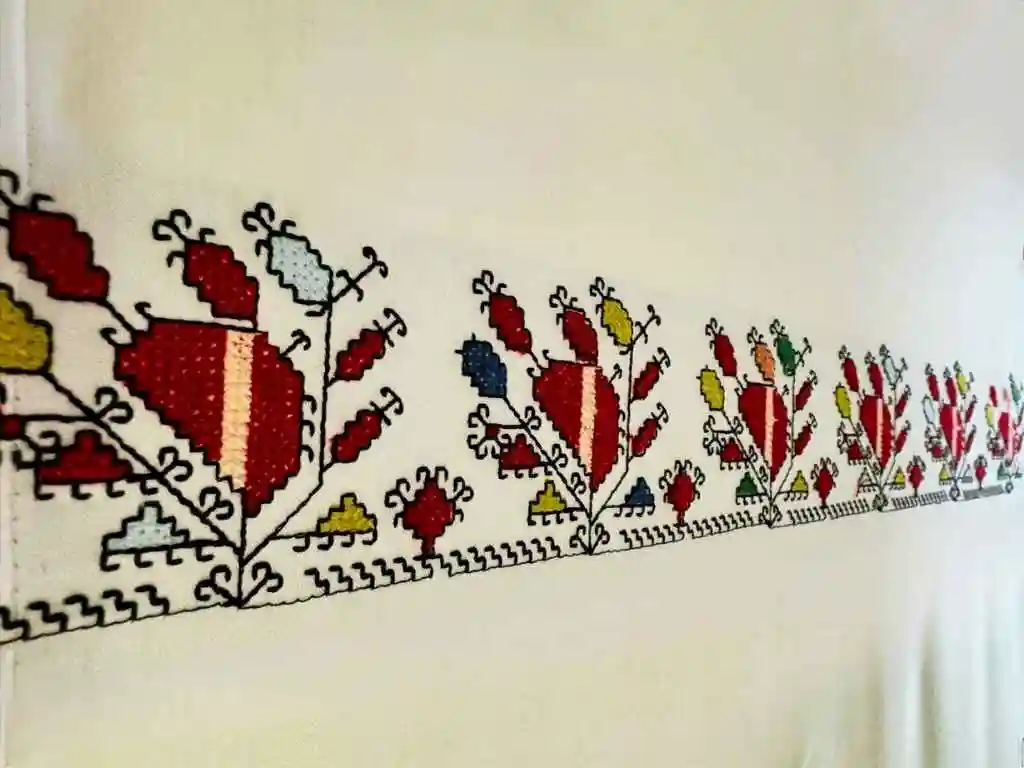 r76-бродерияшевици-17476528969902.jpg