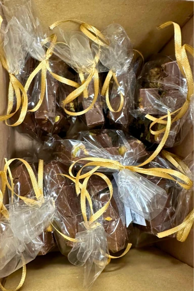 566-choco-pistachio-17589733136966.png