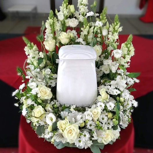 0225285281539-urn-flowers.jpg