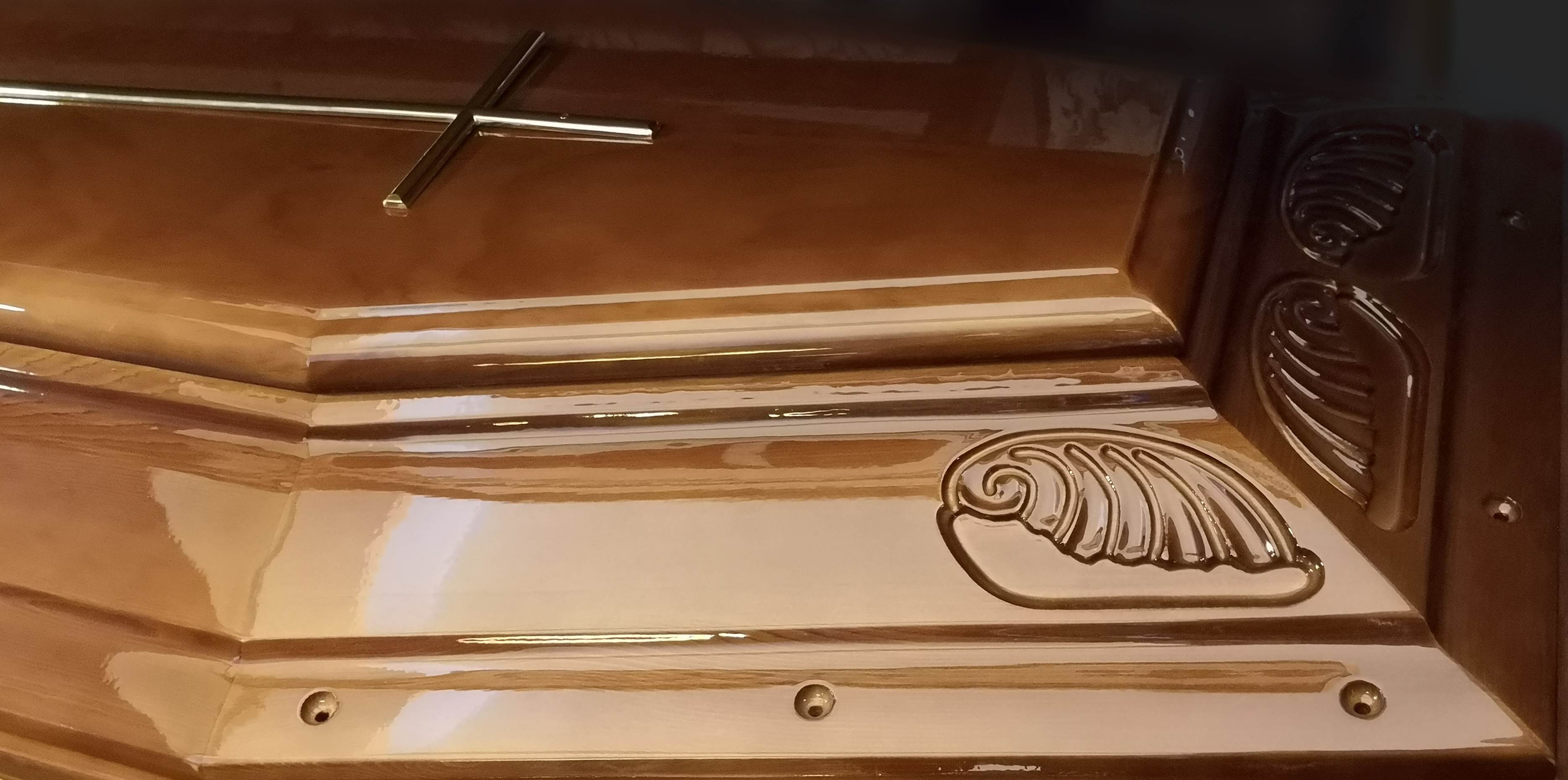 1487-coffin.jpg