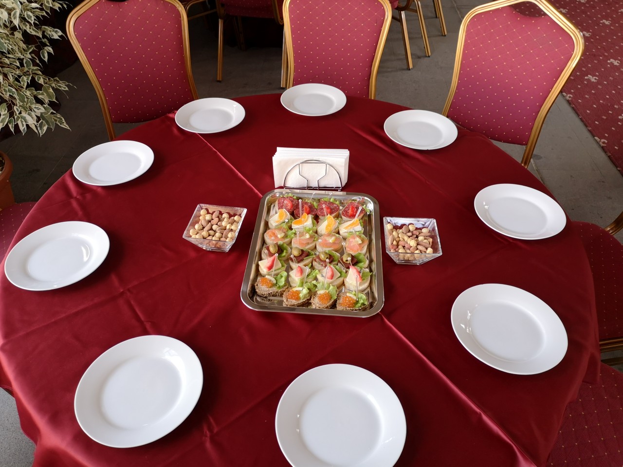 1734-catering14.jpg
