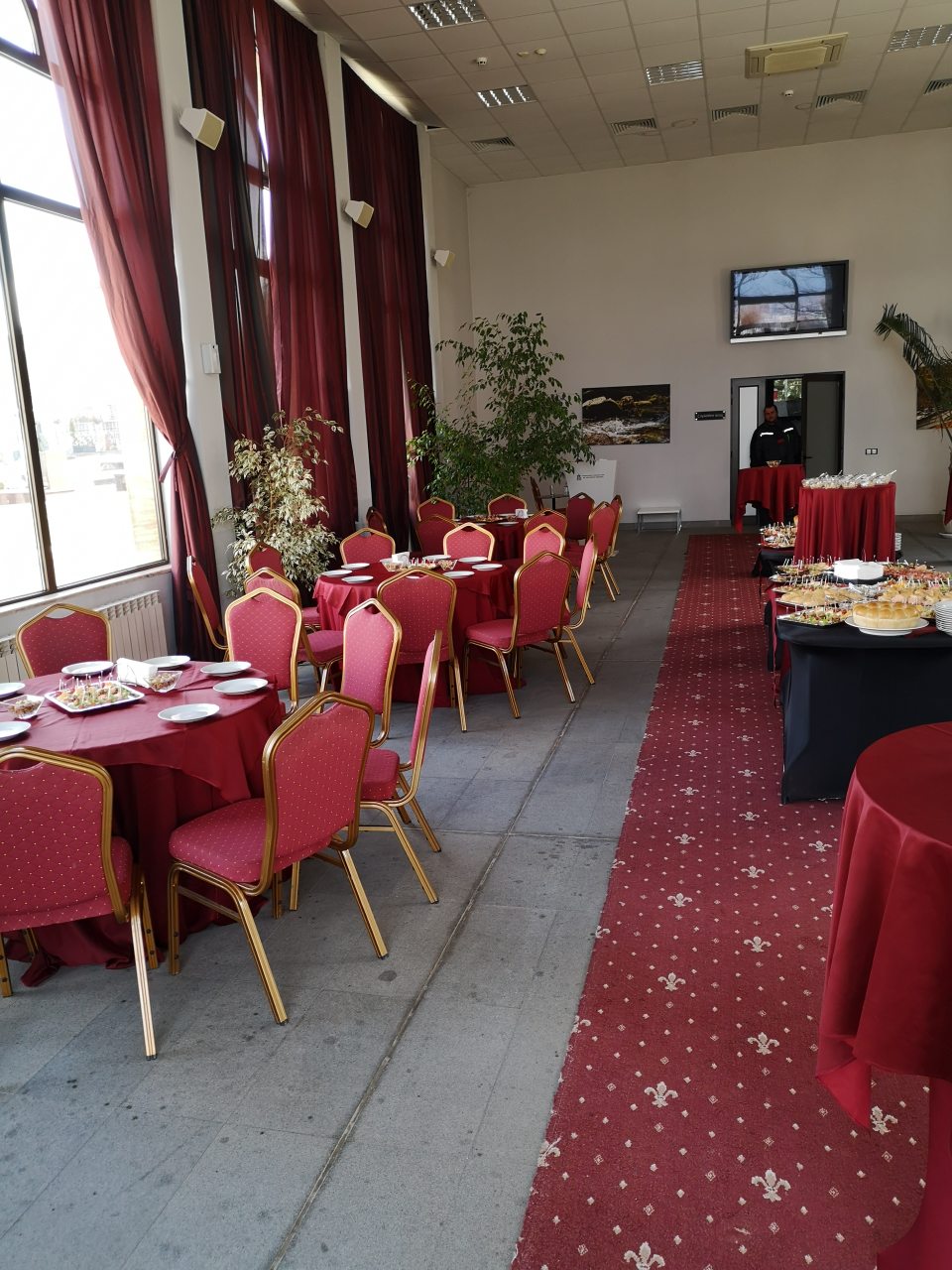 1746-catering11.jpg