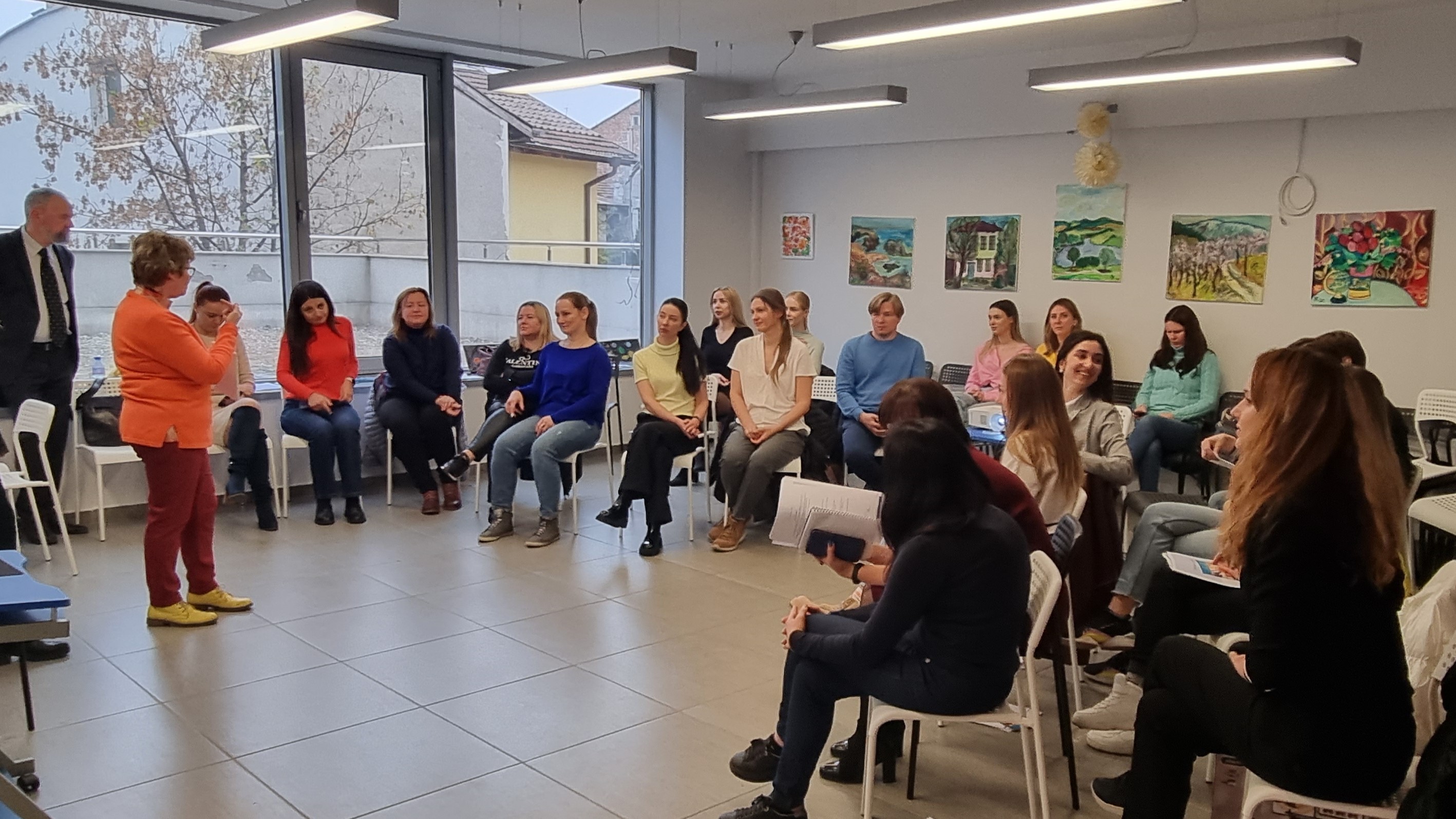 Женските кръгове на "Дигнита" продължиха да овластяват украинските жени в София и Варна