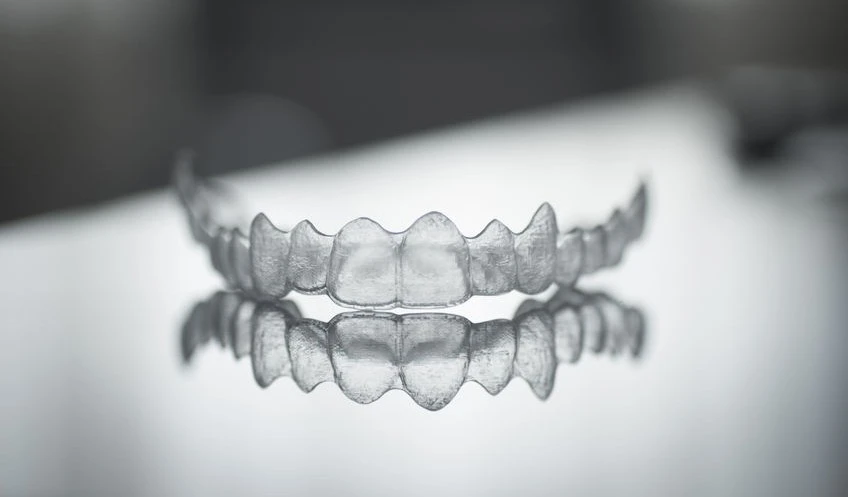 0338484971185-clear-aligner-braces-17235652377348.jpg