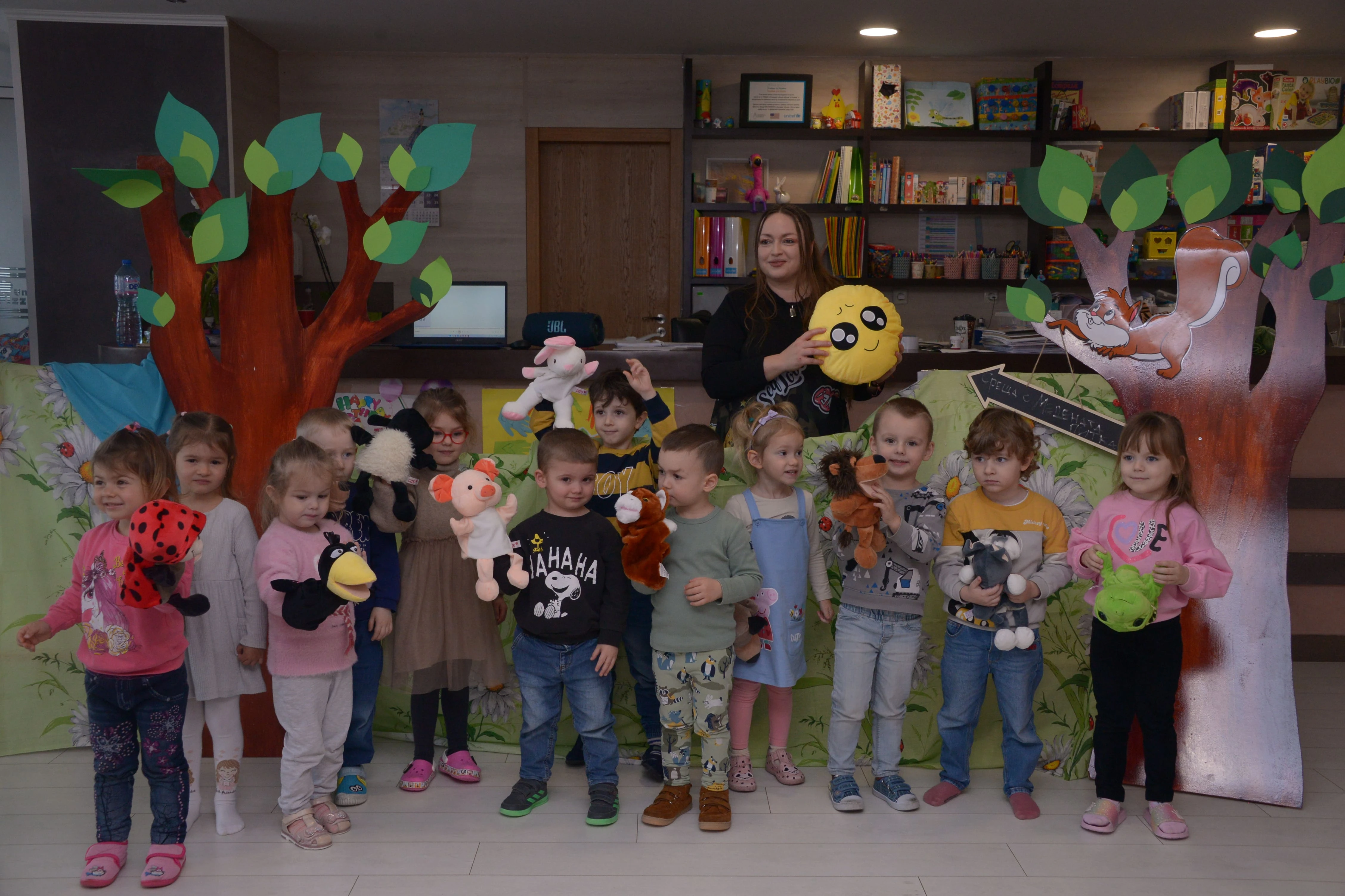 Интерактивен куклен театър