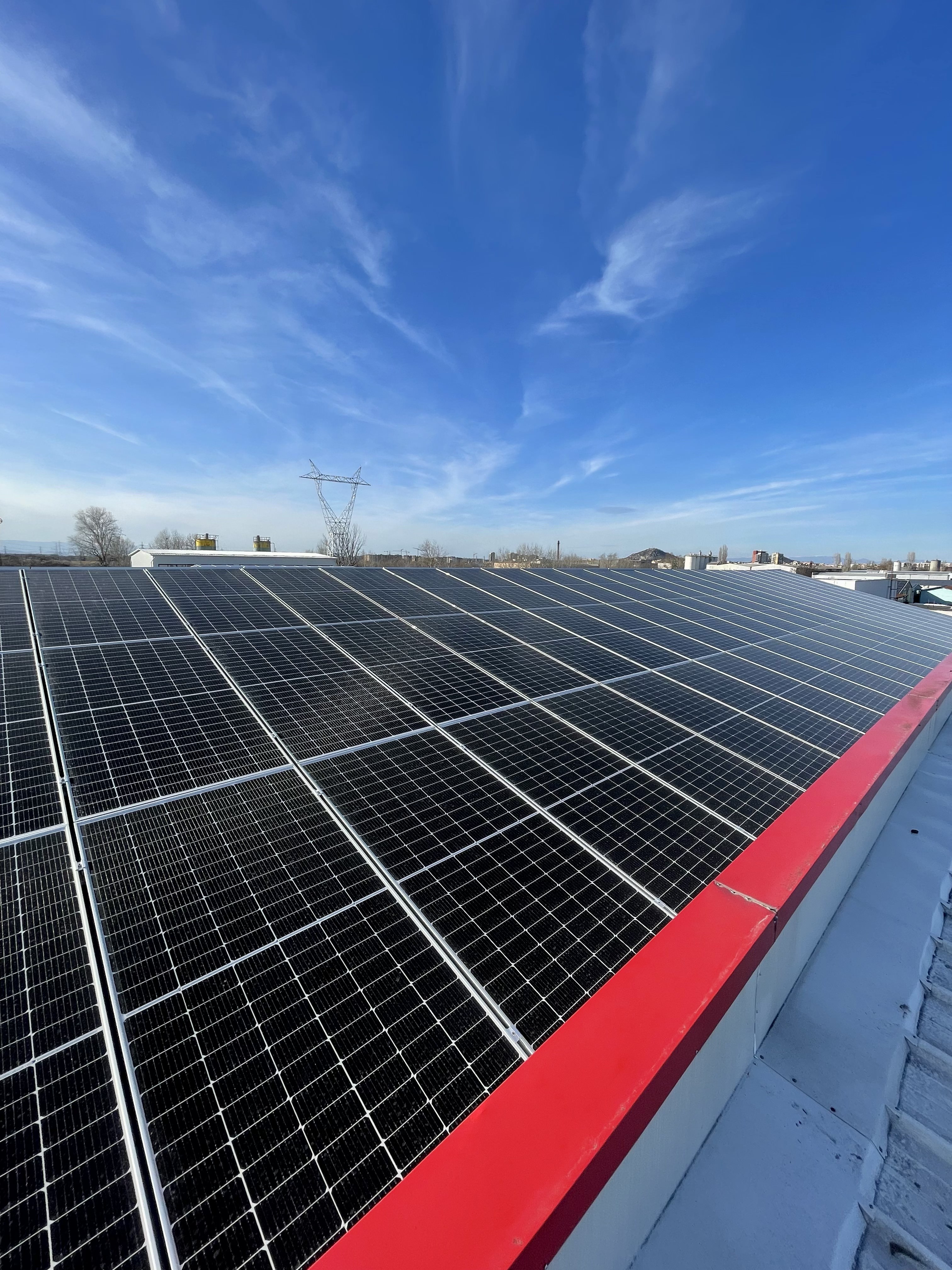 Изграждане на собствен ФЕЦ ЕЛФОР - 200kW Изграждане на собствен ФЕЦ ЕЛФОР - 200kW