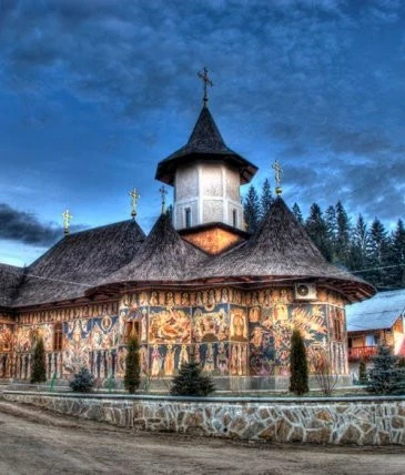 13603654281639-bigyash-i-manastirite-na-bukovina-21773157028319-17899911297167.jpg