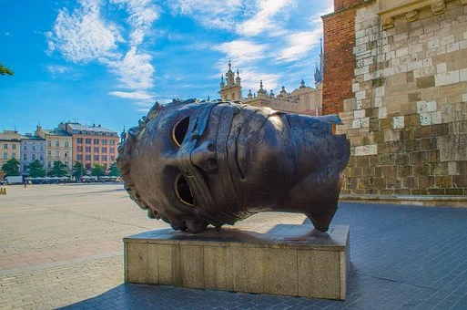 2079-krakow-glowa-17824479459681.jpg