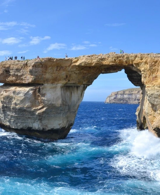 22305486662014-bigazure-window-gozo-malta-715445271894-17821910427921.jpg