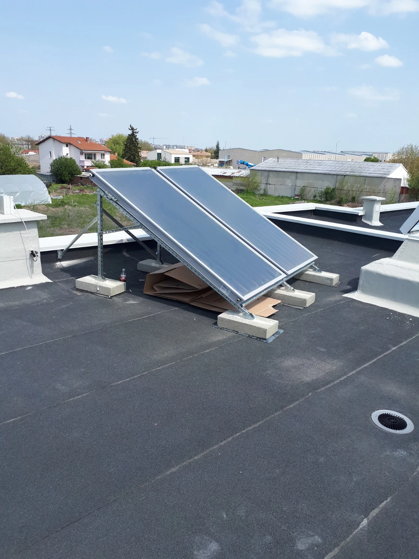 132-solar4-17443703345203.jpg