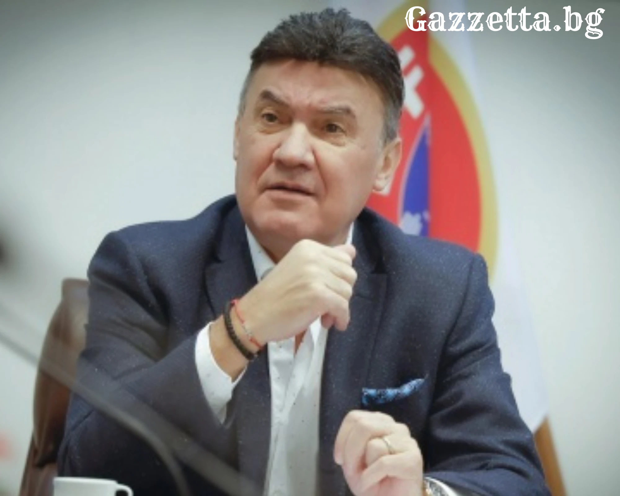 Борислав Михайлов: С какво ще помогне моята оставка?