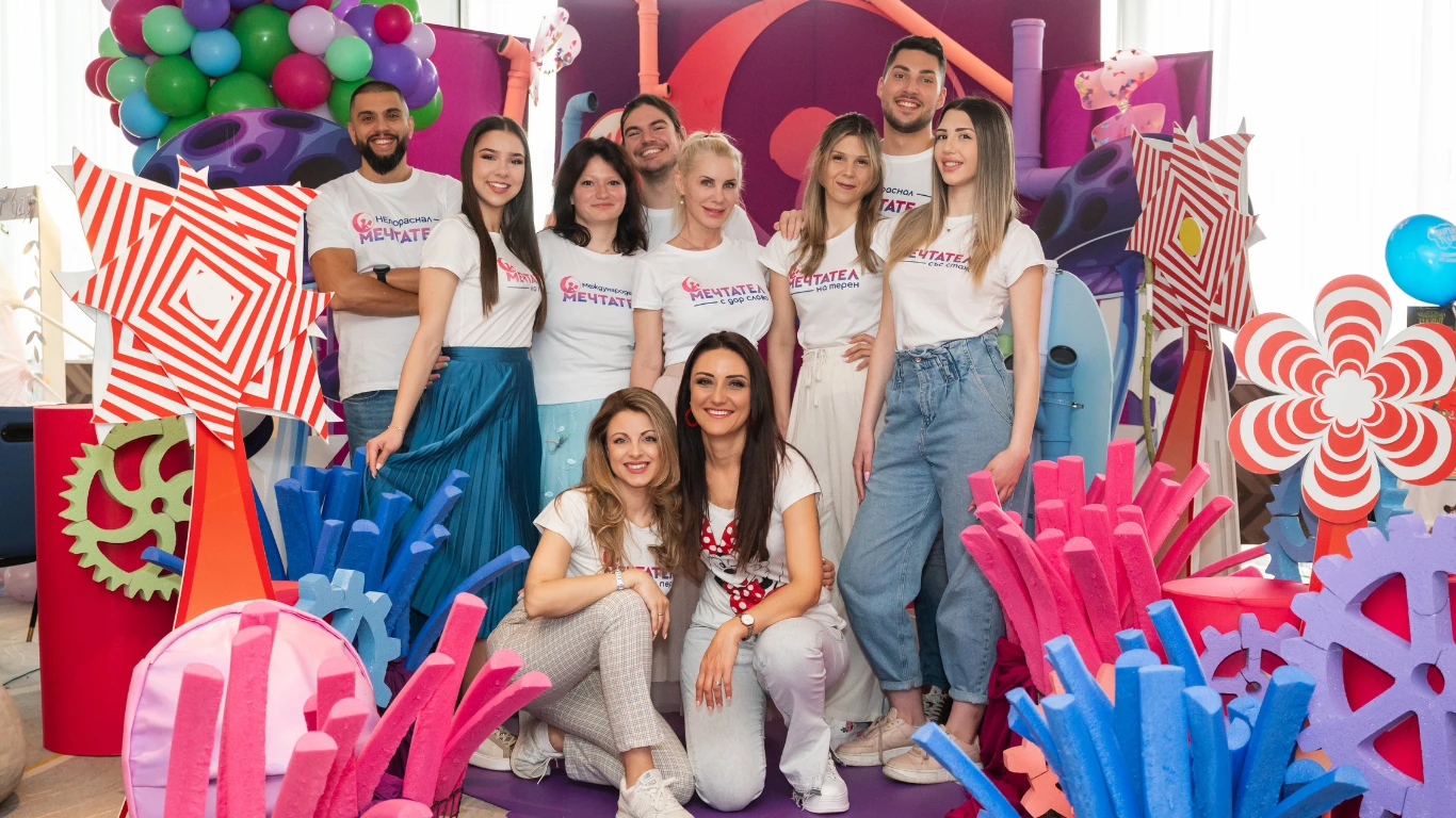 1229-gi-4-team-17488672743931.png