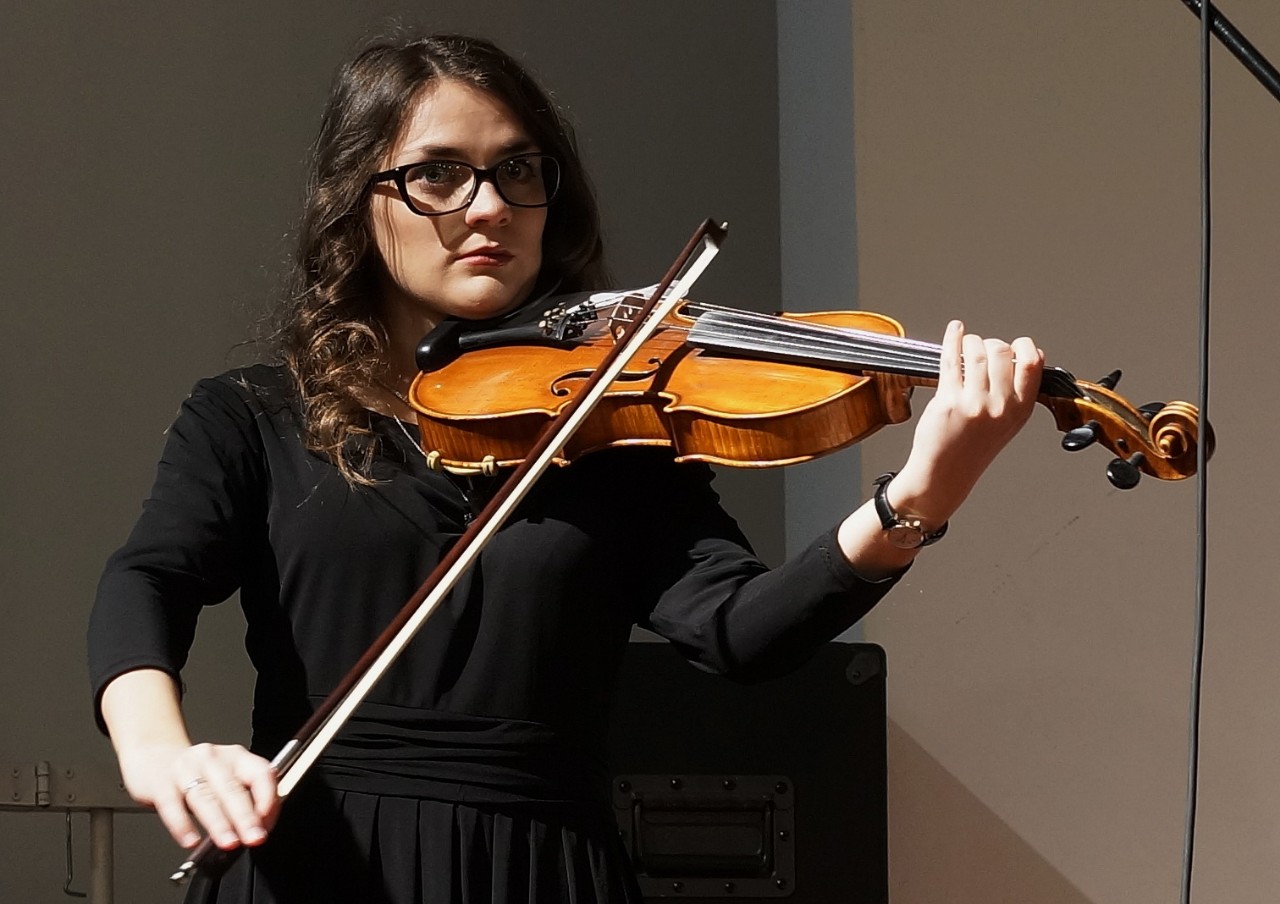 Естир Шишкова