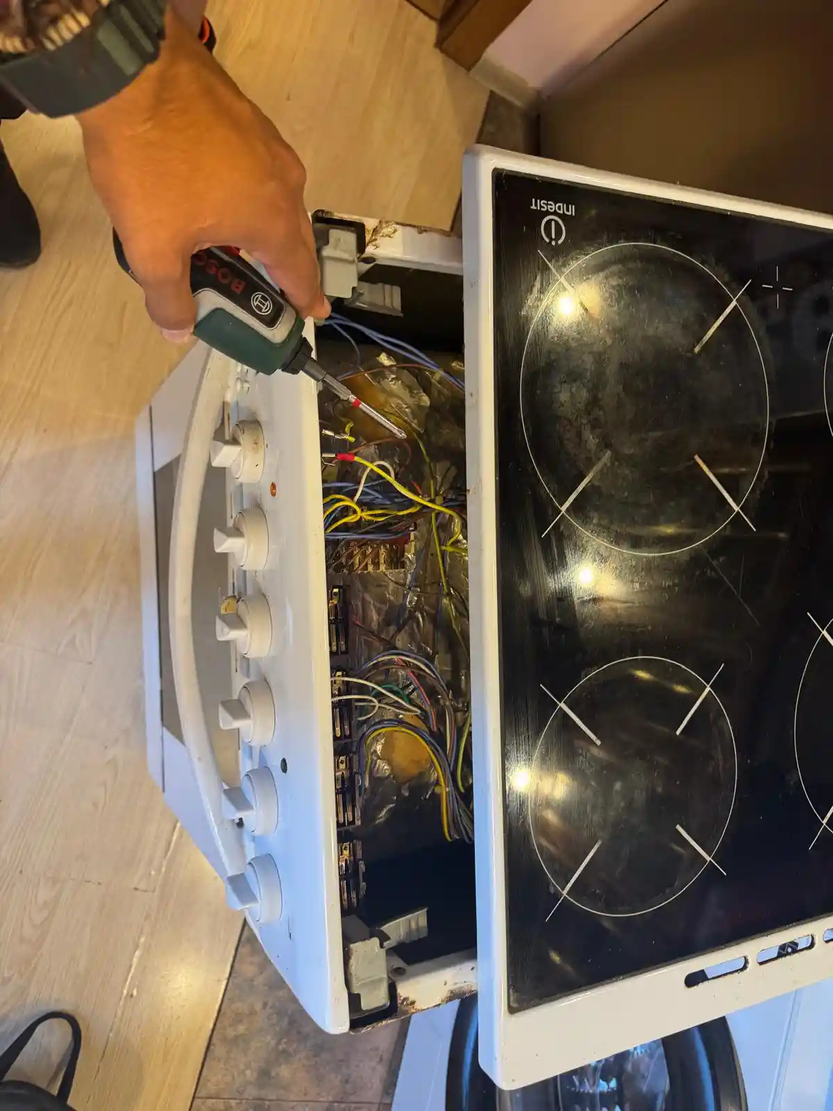 Ремонт на фурни печки и котлони