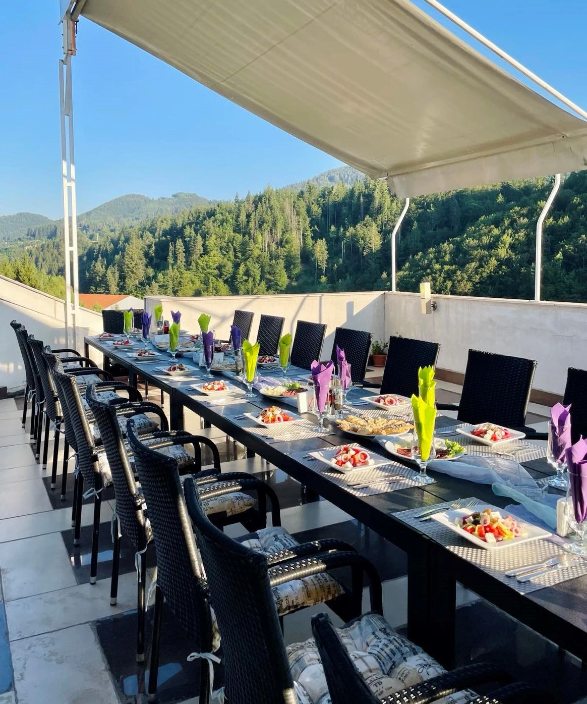 Дикасы бар лесбиянка Дикасы бар лесбиянка