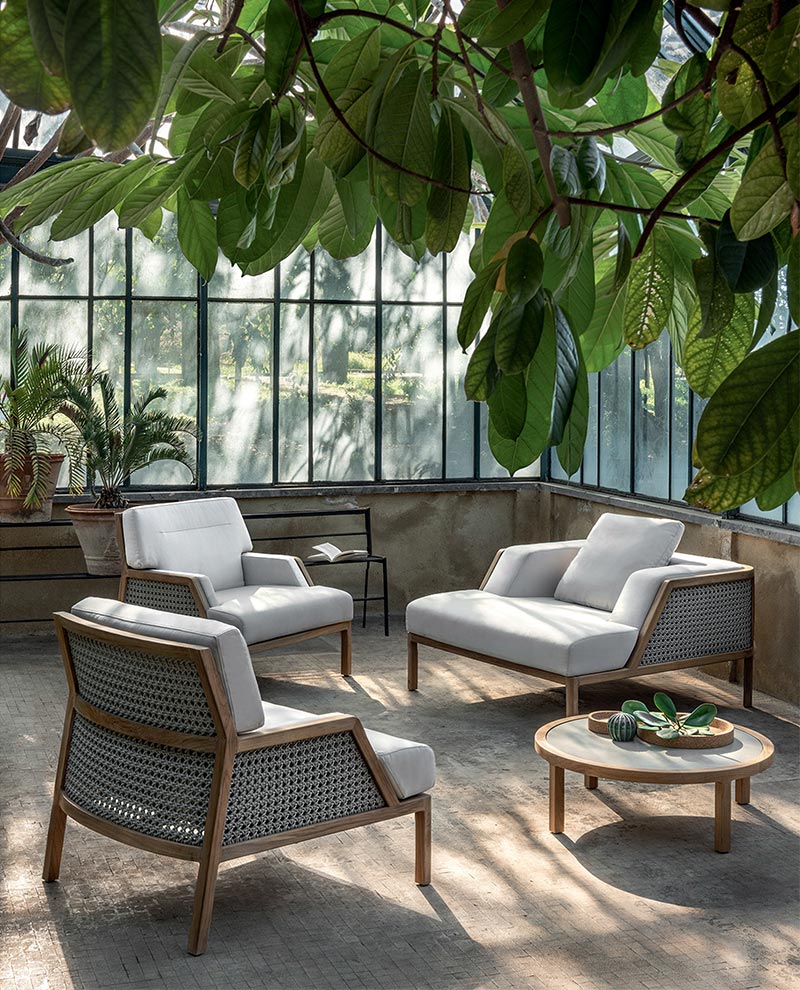 Grand Life. Charm, freshness, and beauty.