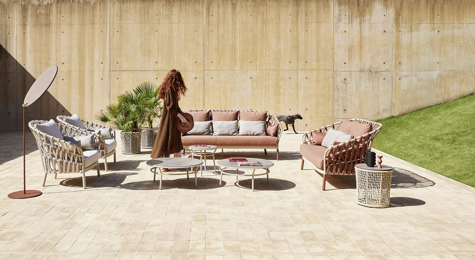 ILLUMINARTE INTERNI | VARASCHIN - Spring is coming: a few inspirations for the outdoor space.