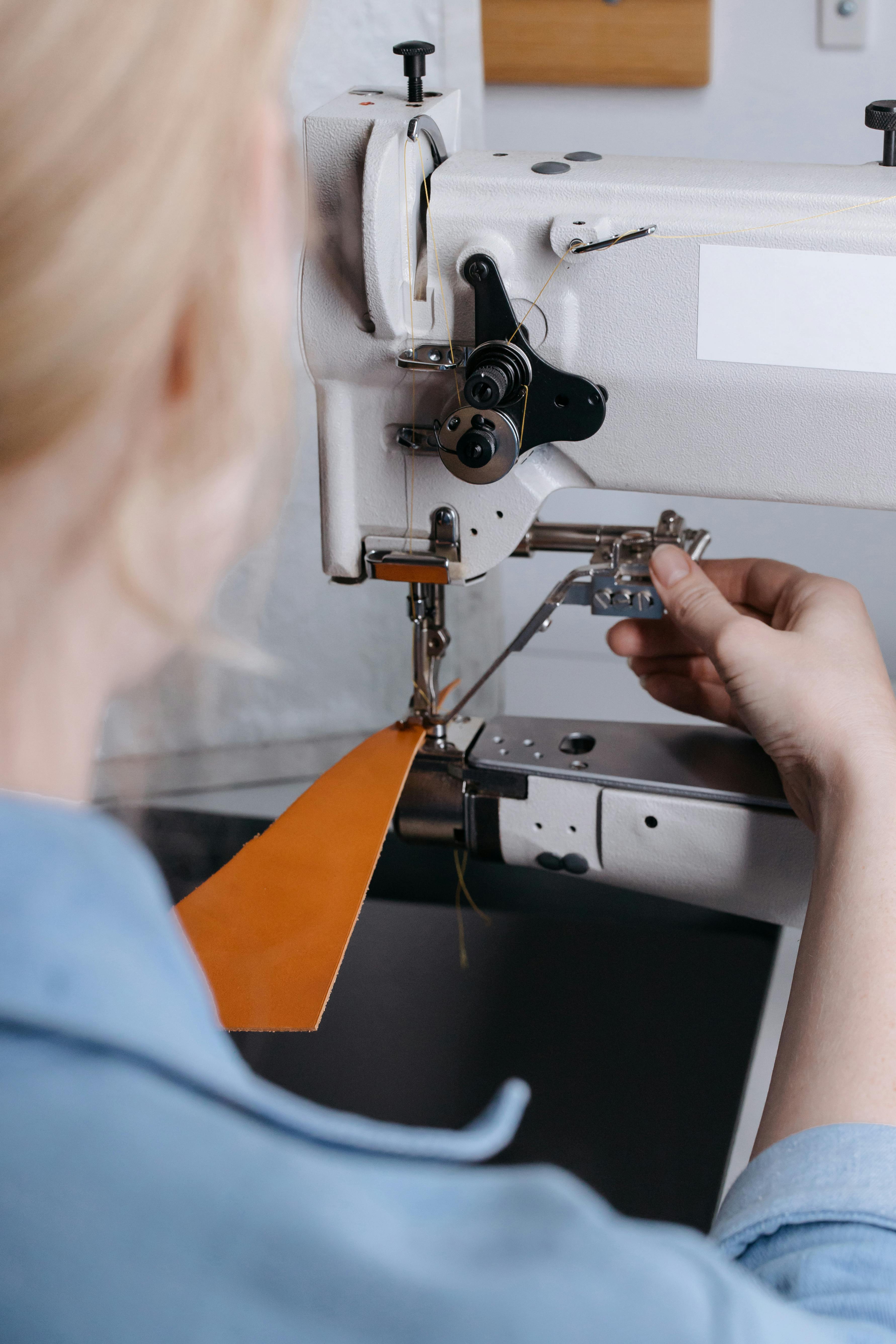Kamelia Atelier – Дизайнерски дамски дрехи по поръчка