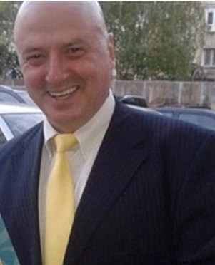 Адв. Кирил Петров