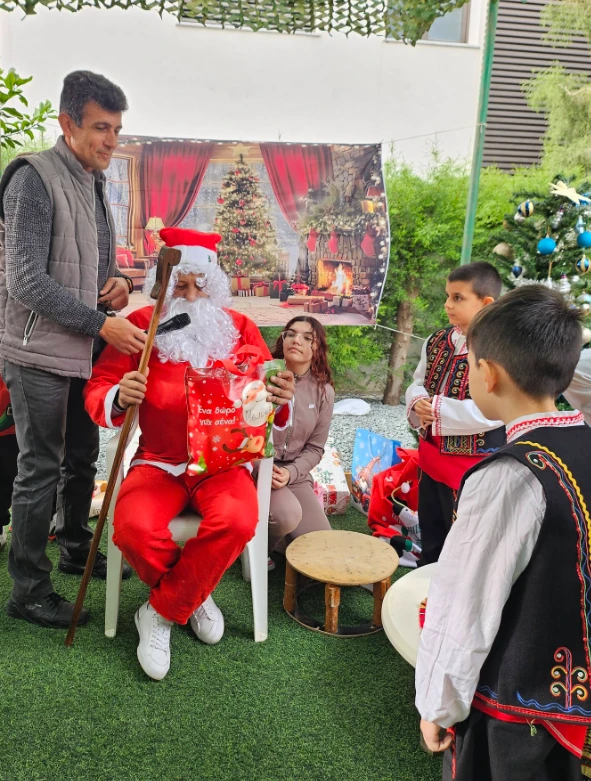 Нашето коледно тържество