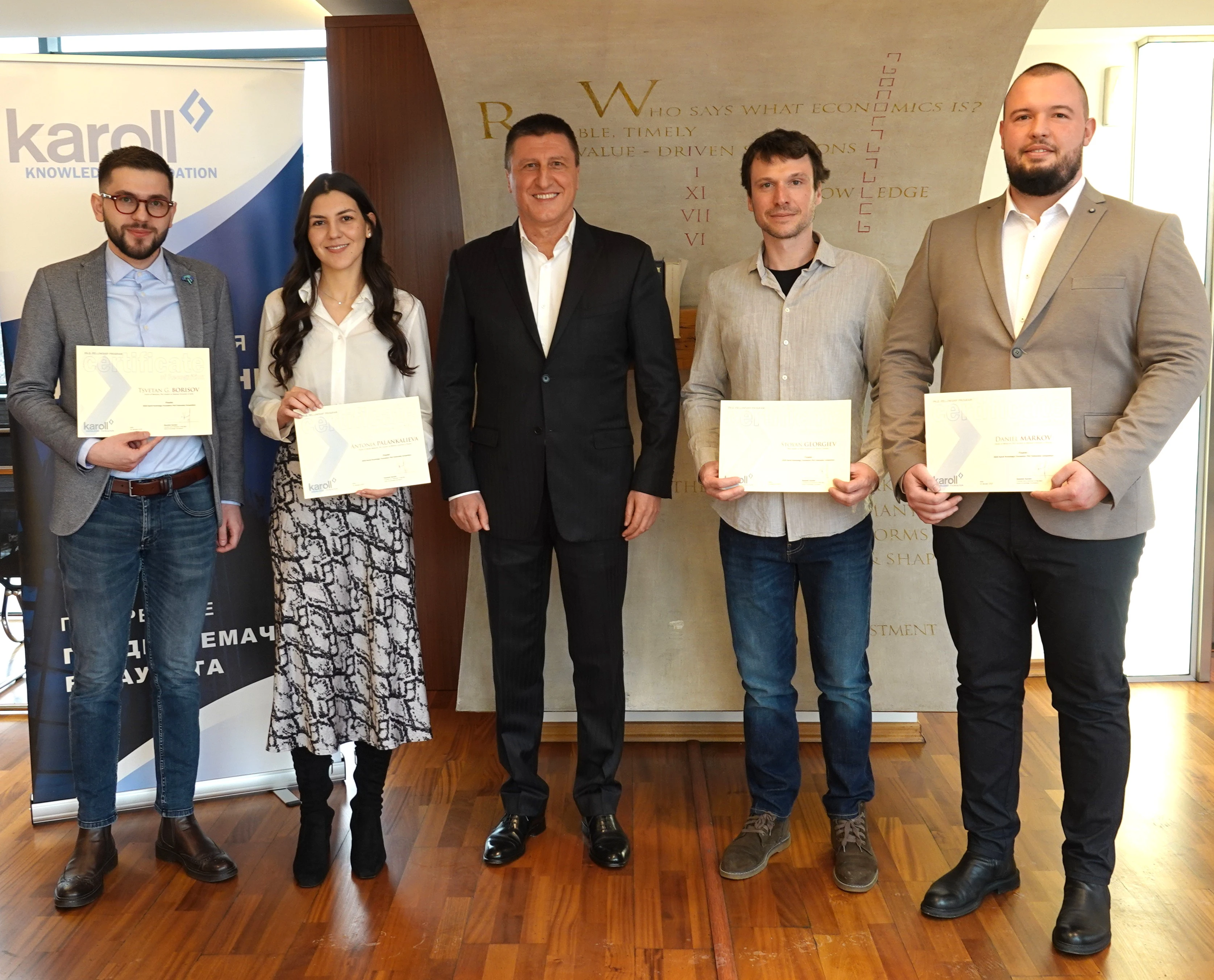 Трима медици и метеоролог в оспорвана надпревара за докторантската стипендия