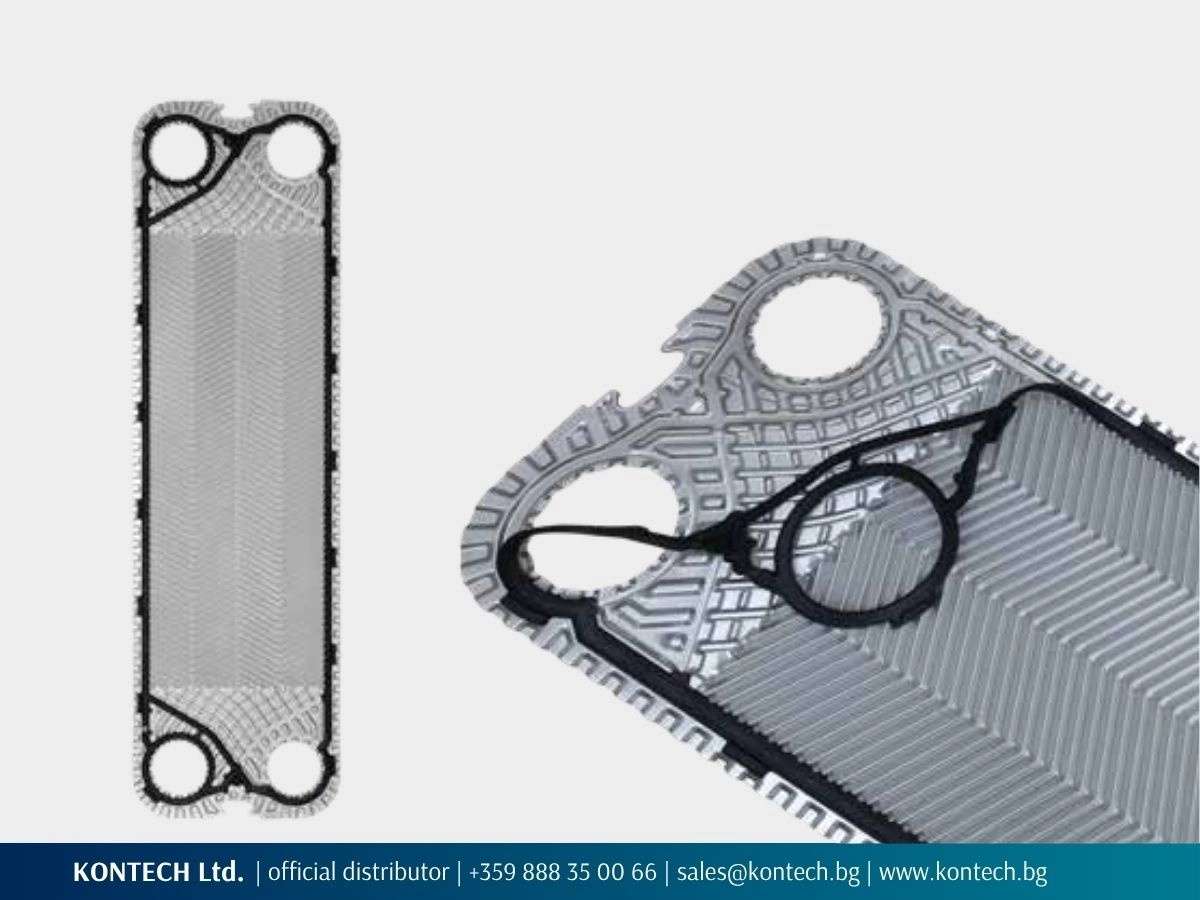 SonFlow SF71 plate with gasket and a close-up of the corrugation and gasket