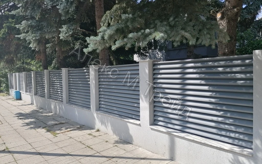 Ламелна ограда