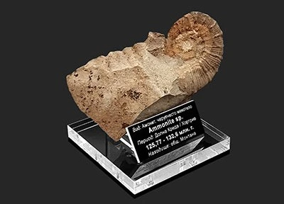 стойки  табелки лазерно изрязани и гравирани