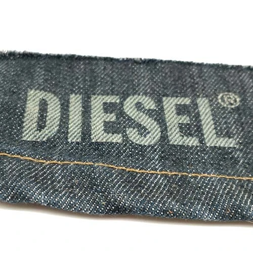 Гравиране на дънки