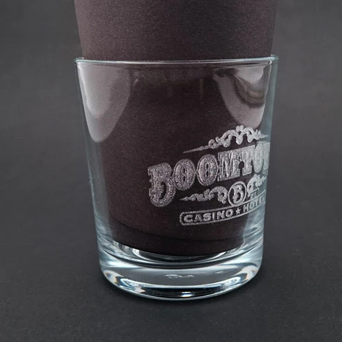 Лазерно гравиране на стъклени чаши