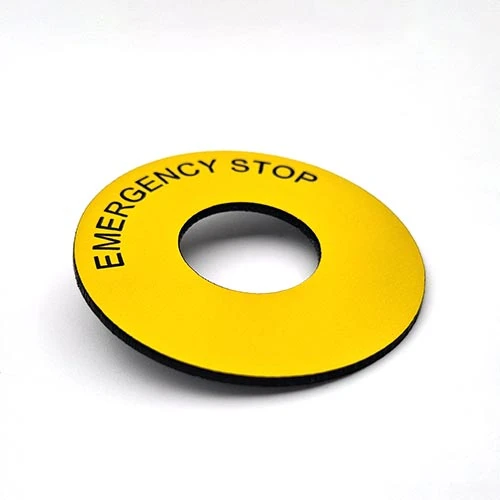 Гравиран кръгъл лицев панел авариен стоп от жълт акрил с контрастен надпис