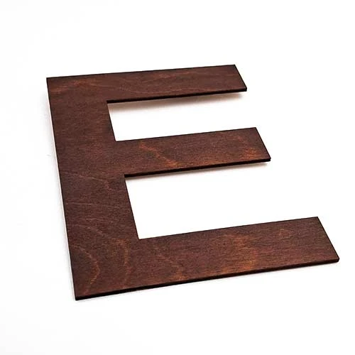 Лазерно рязане на обемни букви от дърво